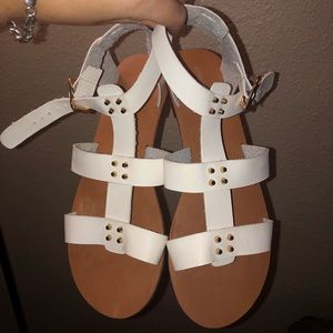 NEVER WORN White Ankle Strap Sandals w/Metal Studs